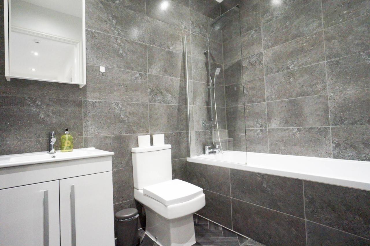 Premium Apartments Thatcham Broadway Экстерьер фото